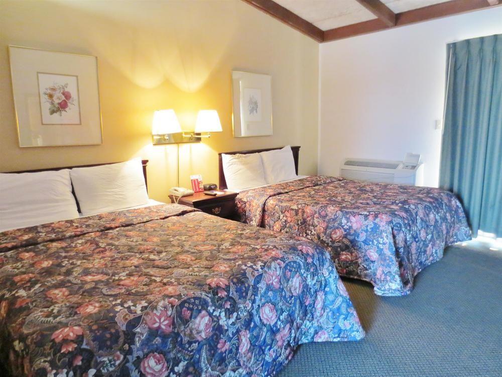 Americas Best Value Inn Abilene Extérieur photo